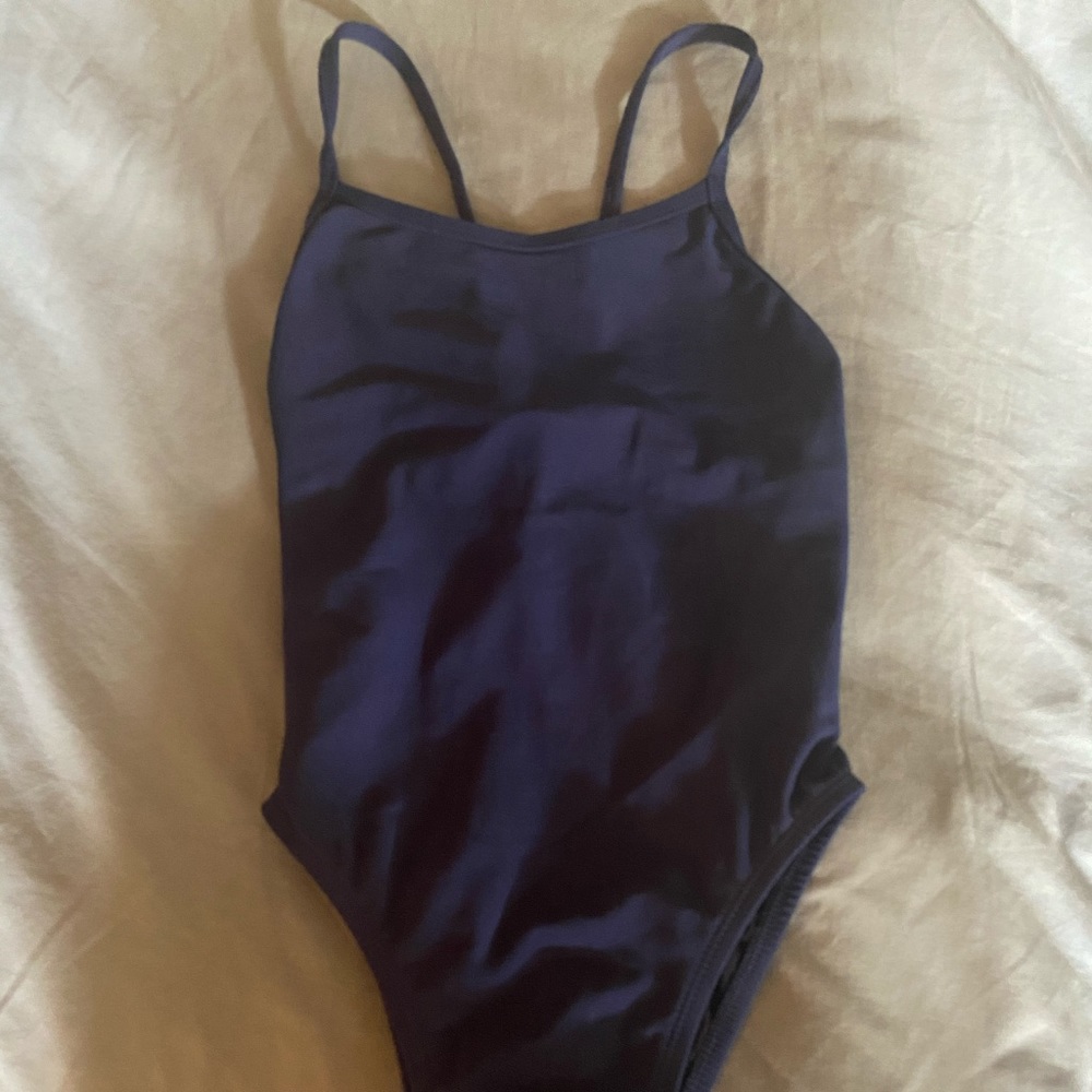 🦋Jolyn one piece navy blue swim suit🦋
